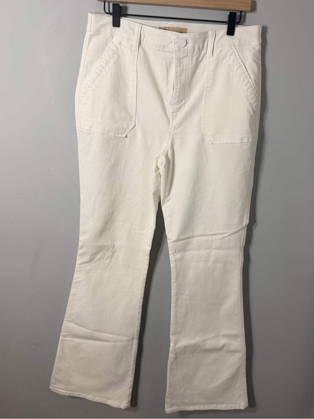 Democracy White High-Waist Straight-Leg Pants